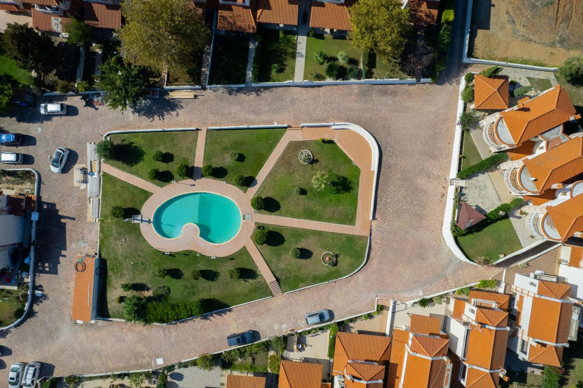 Petra Villa Afytos Exterior photo
